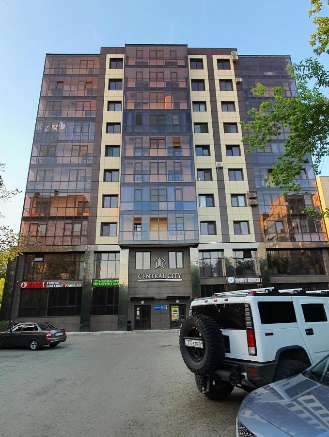 Central City Apartments Ustʼ-Kamenogorsk 外观 照片