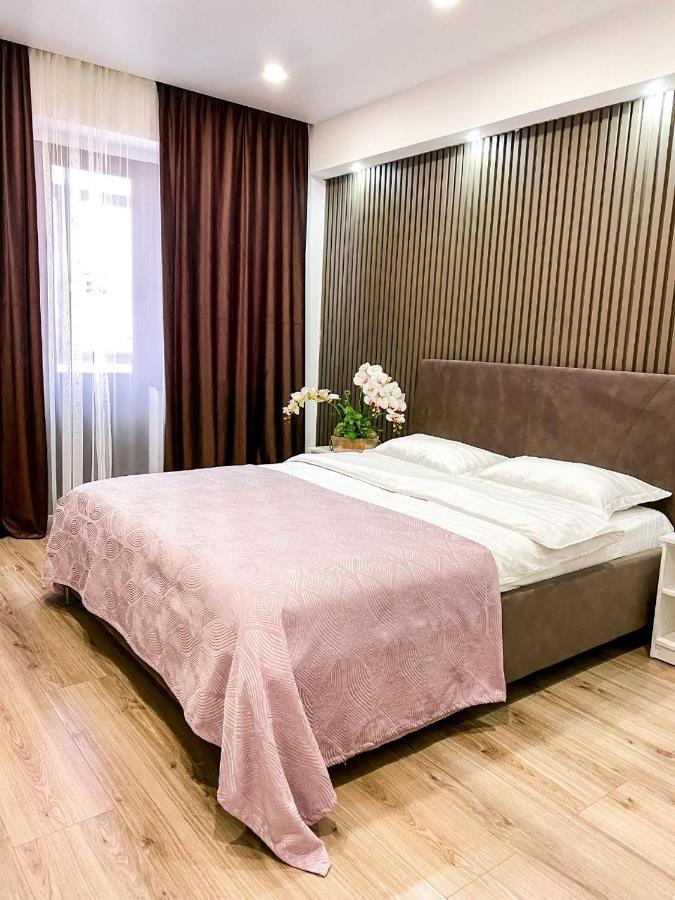 Central City Apartments Ustʼ-Kamenogorsk 外观 照片